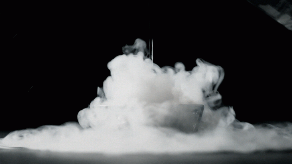Using liquid nitrogen in cooking can create nitro desserts and nitro drinks. Enquire to find out how Froilabo can help with your liquid nitrogen storage.